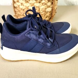 Sorrel Women's Out N About Il Low Sneaker Nocturnal Waterproof Canvas …